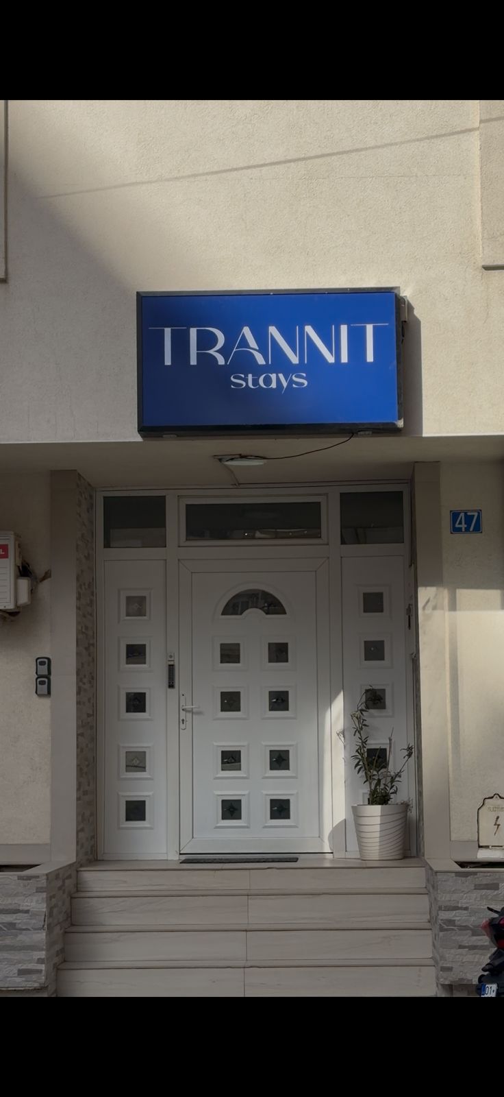 Trannit Stays interior